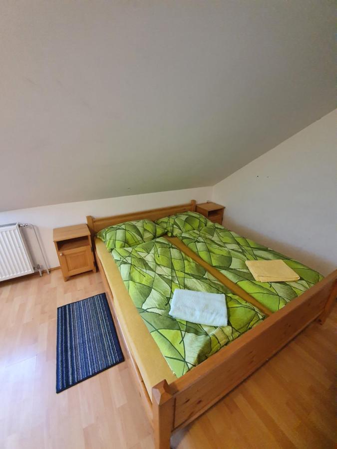 Pr` Florjan Hotel Cerklje na Gorenjskem Eksteriør billede